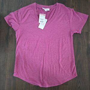 New V-Neck Tee